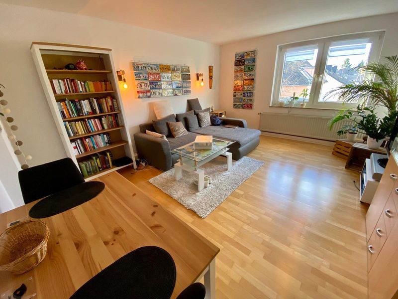 *RESERVIERT*3-Zimmer-Wohnung in der Bonner Altstadt – zentral, lebendig & gut geschnitten